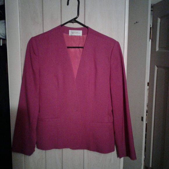 Jacket - Picture 1 of 5